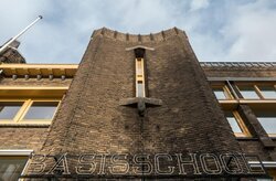 School S.S. Rosensteinlaan, Groningen