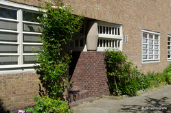 De Dageraad (oostelijke en westelijke uitbreiding)