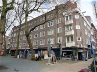 Woonblok met winkels, Van der Helstplein, Amsterdam
