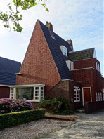 Burg. Mr. H.J. Engelkenslaan 34, Winschoten