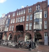 Woon-winkelpand Voorstraat, Utrecht
