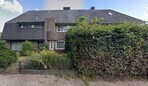 De gevel van Nieuwe Hilversumseweg 27.
<br/>
Google Streetview, september 2022
