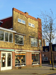 De gevel aan de Schalkwijkerstraat.
<br/>
Gert-Jan Lobbes, 2026