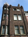 Roggestraat 31, Arnhem. Ontworpen in 1919.
              <br/>
              Gert-Jan Lobbes, 2025