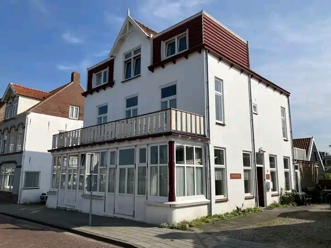 Het pand anno nu.
<br/>
Gijsbert Smid, 2024