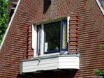 Venster verdieping met fraai metselwerk.
<br/>
Gert-Jan Lobbes, 2022