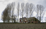 Nieuw Voorwerk, Westeremden, uit 1937.
<br/>
Hardscarf via Wikimedia Commons, z.j.