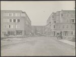 Tijdens de bouw, met rechts het blok van Rutgers, gezien richting Van Spilbergenstraat.
<br/>
Beeldbank Stadsarchief Amsterdam, 1926-1927