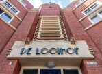 Het centrale deel, met ingang en trappenhuis.
<br/>
Marcel Westhoff, 2023