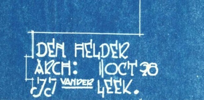 De ondertekening op een bouwtekening.
              <br/>
              Archief Alkmaar, 1928