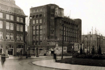 Tijdens de bouw.
<br/>
Beeldbank Stadsarchief Amsterdam, 1927
