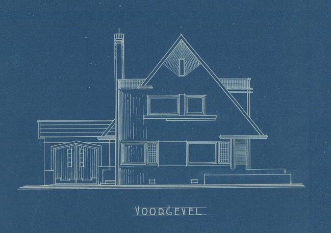 Bouwtekening van de voorgevel.
<br/>
Gemeente Emmen, 1934
