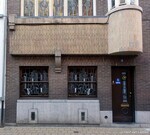 Begane grond.
<br/>
Gert-Jan Lobbes, 2019