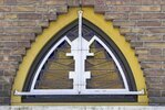 Het raampje, met sierelement, close.
<br/>
Marcel Westhoff, 2026