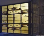 Glas-in-lood tussen de kantoren en de lichthof.
<br/>
Gert-Jan Lobbes, 2024