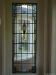 Glas-in-lood raam in de woonkamer.
<br/>
Gert-Jan Lobbes, 2023