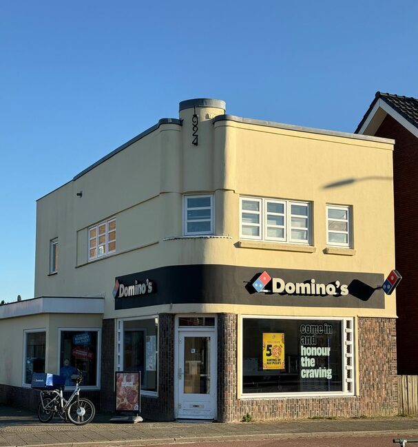 Het opvallende pandje.
              <br/>
              Mark Davids, 2025