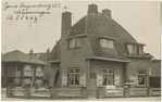 De noord- en oostgevel.
<br/>
Haags Gemeentearchief, 1930