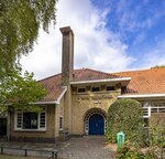 De entree.
<br/>
Marcel Westhoff, 2025