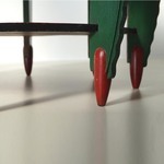 Detail van de poten.
<br/>
Studio Eklektik, 2025