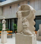 Boogschutter uit 1934 van Willem IJzerdraat.
<br/>
Marcel Westhoff, 2023