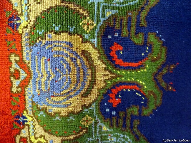 Detail: centraal de scharen van een krab?
              <br/>
              Gert-Jan Lobbes, 2023