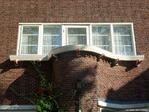 Slingerend "balkon" annex plantenbak, oude situatie.
<br/>
Gert-Jan Lobbes, 2021