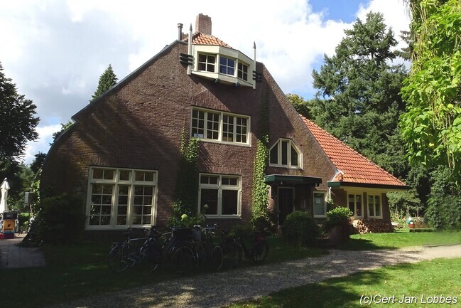 De voorgevel.
<br/>
Gert-Jan Lobbes, 2025