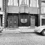 Onderpui.
              <br/>
              BotMultichill, Wikimedia Commons, -