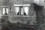 Historische foto - originele kleuren en zijraampjes met glas-in-lood.
<br/>
Particuliere collectie, Eind jaren 20