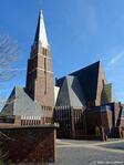 De kerk na restauratie van de toren.
              <br/>
              Gert-Jan Lobbes, april 2022