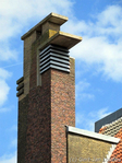 Schoorsteen, voor restauratie.
<br/>
Gert-Jan Lobbes, juni 2016