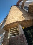 Plastische gevel aan de Thérèse Schwartzestraat.
              <br/>
              Marcel Westhoff, oktober 2021