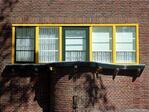 Slingerend "balkon" annex plantenbak.
<br/>
Gert-Jan Lobbes, 2022