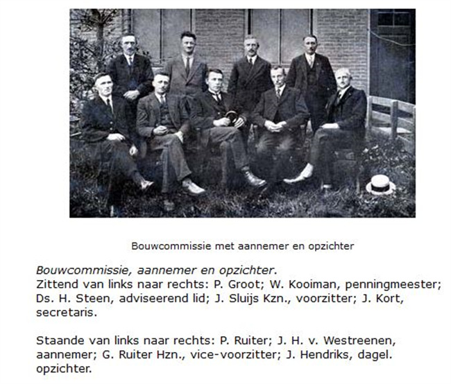 De bouwcommissie van de gereformeerde kerk te Andijk.
              <br/>
              Met toestemming van www.kistemaker.nl, 1929