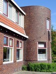 Gevel richting ronde uitbouw.
<br/>
Gert-Jan Lobbes, 2020