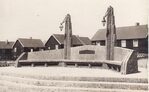 De herinneringsbank in Lens, Frankrijk.
<br/>
Collectie Bart Sangster, zonder jaar