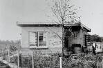 De eerste fase: alleen een begane grond.
<br/>
Noord-Hollands Archief, inventarisnummer NL-HlmNHA_1098_KNA001000177, 1921