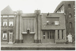 Het pand toen het al een paar jaar niet meer in gebruik was.
<br/>
Elsinga, J. / collectie Regionaal Archief Alkmaar / RAA011004831., 1974