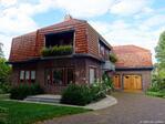 Eigen woonhuis-kantoor in Loppersum, gebouwd in 1926.
<br/>
Gert-Jan Lobbes, 2022