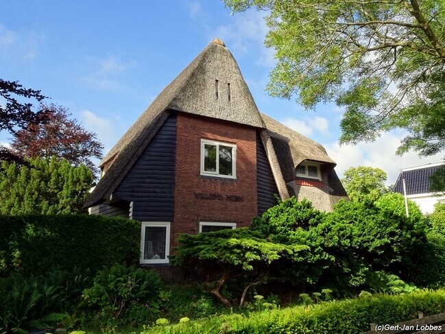 Voorgevel.
<br/>
Gert-Jan Lobbes, 2024